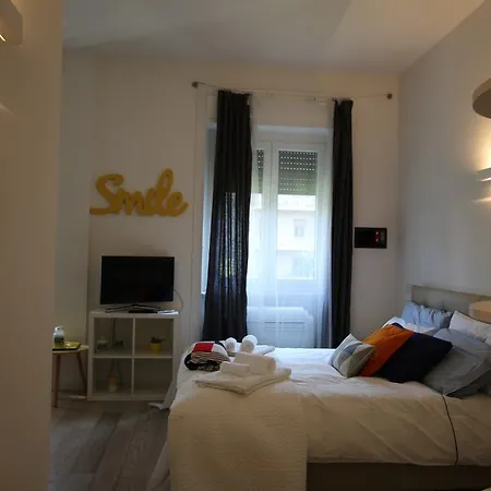 Curtatone 25 New Apartment Milan