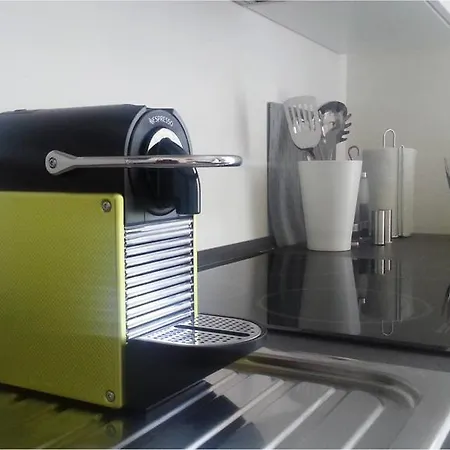 Curtatone 25 New Milaan